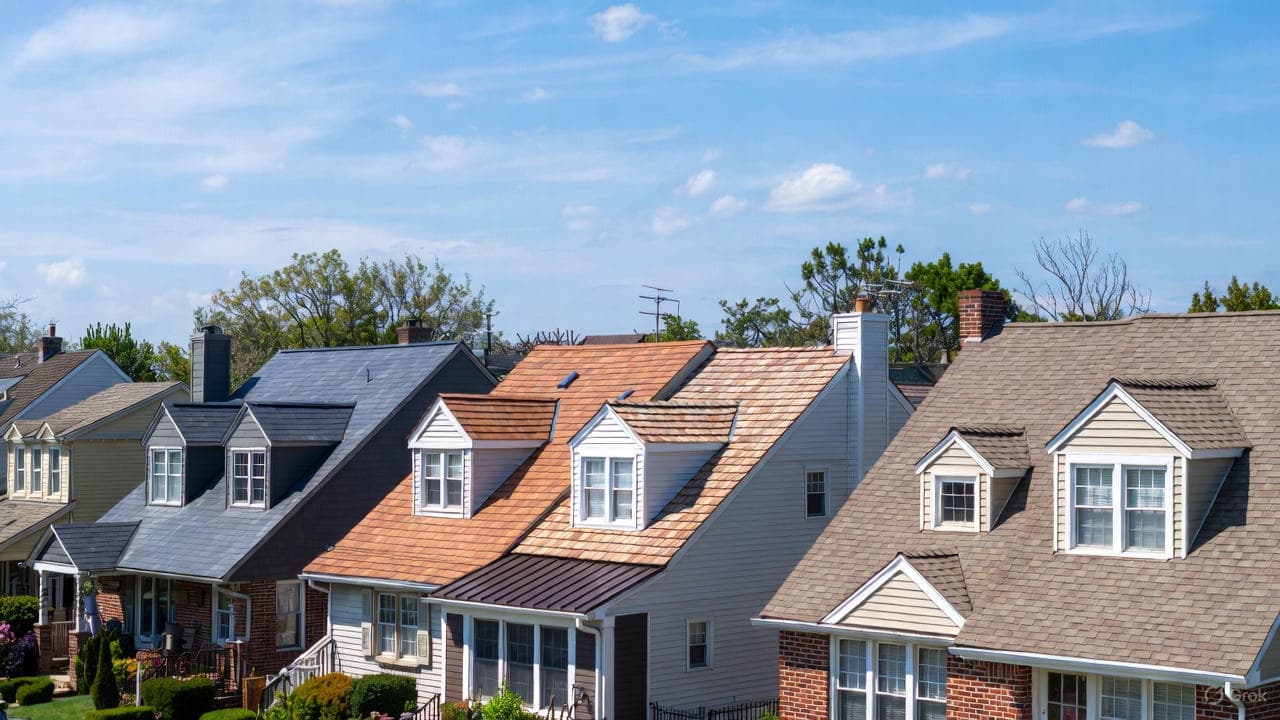 Roof Replacement vs Repair: When to Replace Your Roof 2025